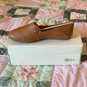 Style & Co. flats